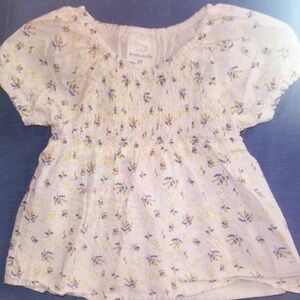 Children's White Floral Smocked Top - 2T